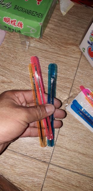 Set 3 cây nặn mụn bằng thép không gỉ