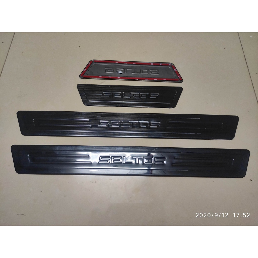 Nẹp cửa xe Kia Seltos 2020 2021 2022 2023 mẫu titan cao cấp Chống Xước cho Xe