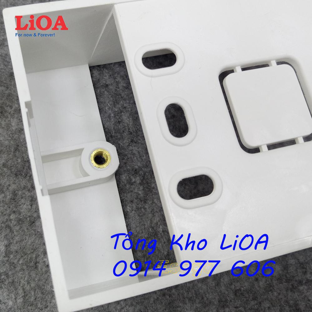 Đế nổi đơn LiOA dùng cho các mặt chữ nhật và mặt Module Concept