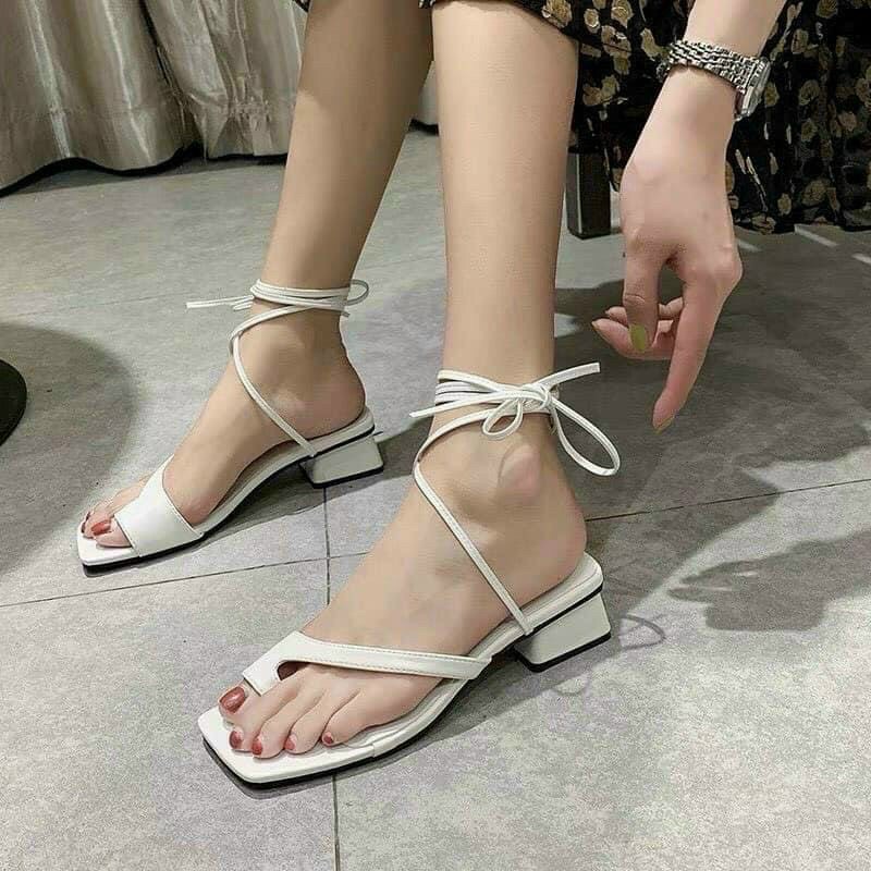 SANDAL NỮ  - GIÀY CAO GÓT CỘT DÂY XỎ NGÓN CHIẾN BINH 3P THẤP VỪA DỄ ĐI CHƠI HAY DU LỊCH SIÊU XINH
