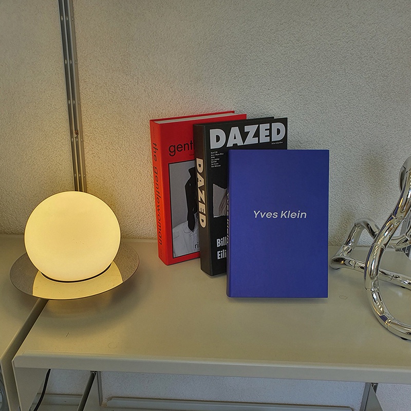 Sách Mô Hình Dùng Trang Trí Chụp Ảnh Độc Đáo