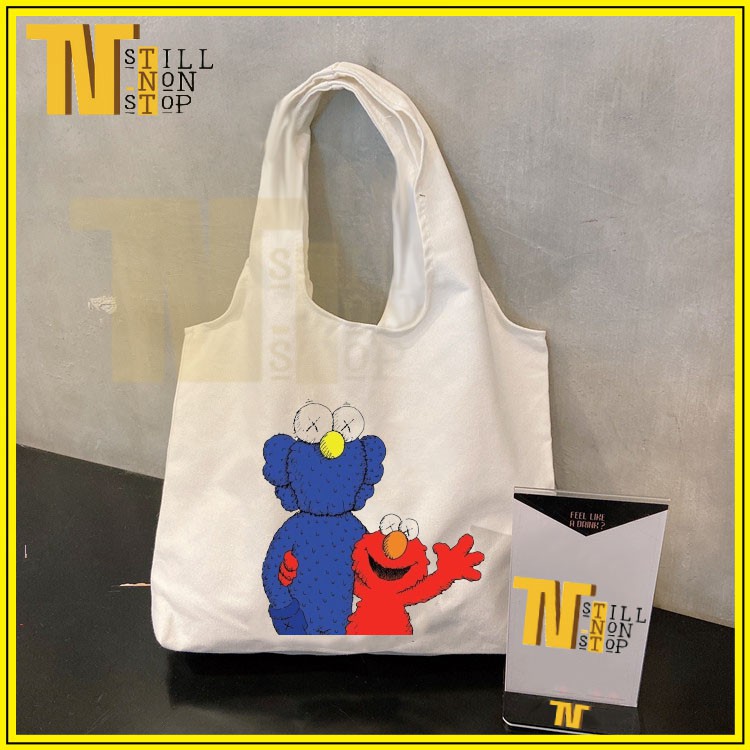 Túi đeo vai (VẢI CANVAS MỀM - QUAI LIỀN) - KAWS P2