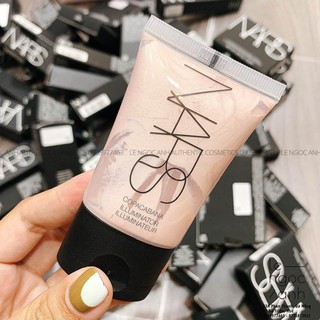 Kem bắt sáng Nars Copacabana illuminator