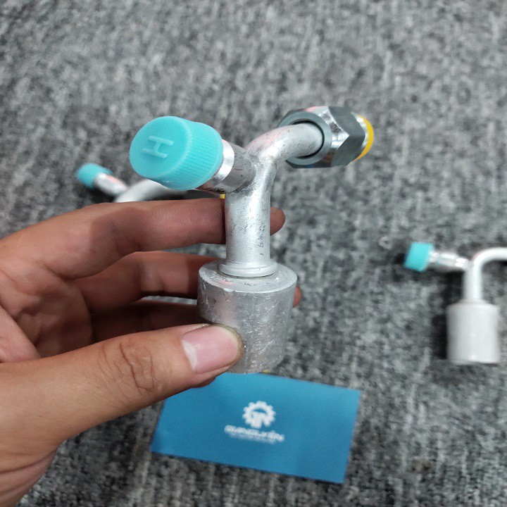 Co nhôm có đầu nạp L H