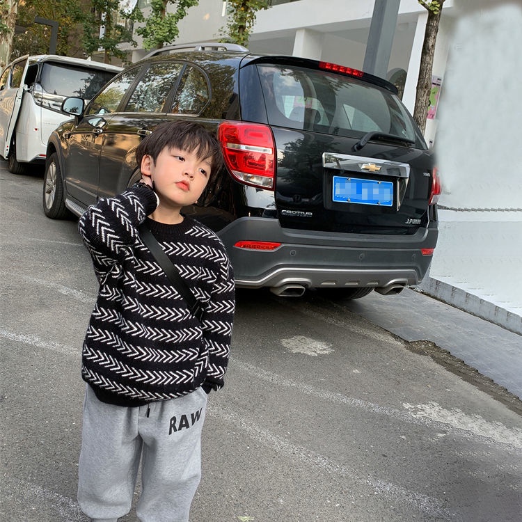 Áo Sweater Dệt Kim Dày Cổ Tròn Họa Tiết Kẻ Sọc Thời Trang Mùa Đông 2022 Mới Cho Bé Trai