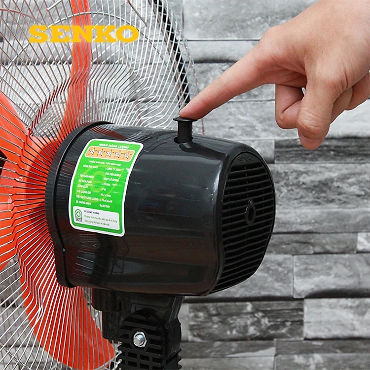 Quạt Điện Đứng 7 cánh Senko LTS1636 công suất 65W siêu mát - Quạt cây- Giao Màu Ngẫu Nhiên - Hàng Chính Hãng