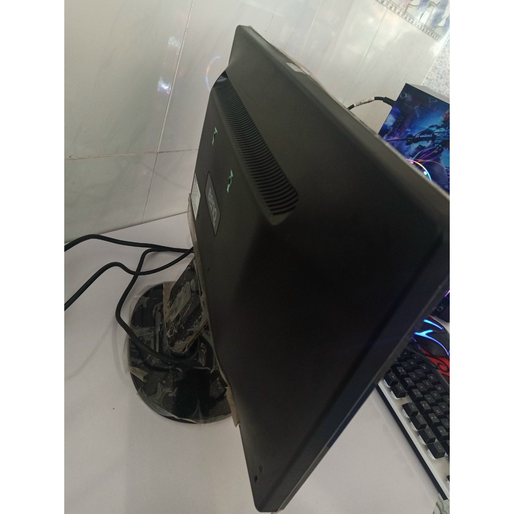 Màn hình hiệu BENQ 20in LED HD còn dán keo zin / kèm dây VGA và dây NGUỒN | BigBuy360 - bigbuy360.vn