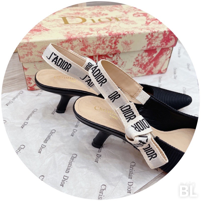 Sandal bít mũi dior gân hàng qccc fullbox