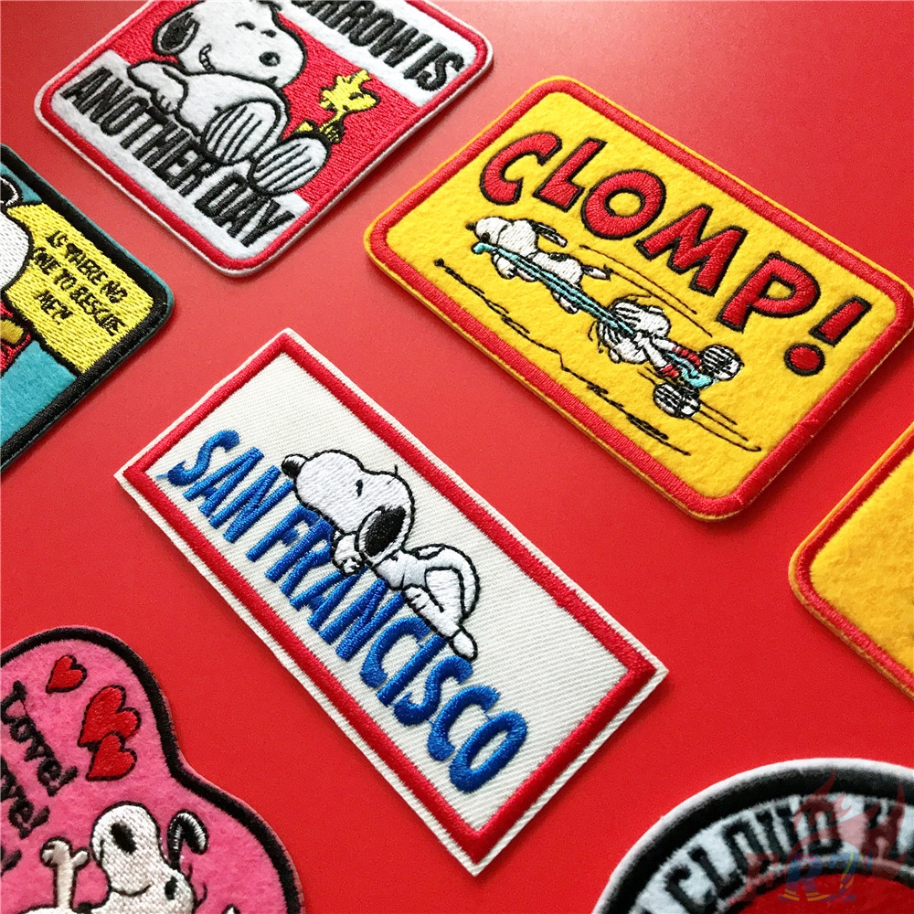 Miếng vải vá quần áo dạng ủi hình Snoopy