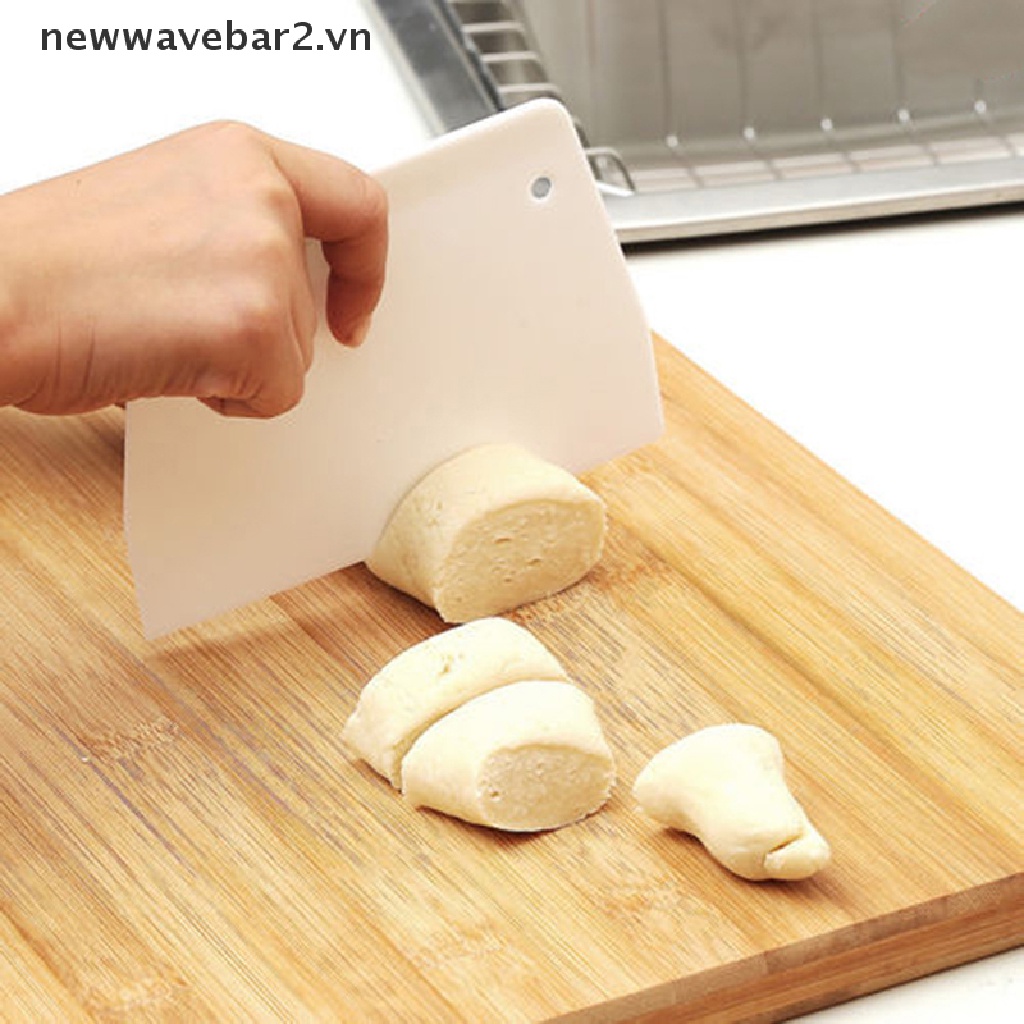 1 Dụng Cụ Cắt Bánh Bằng Nhựa Mịn