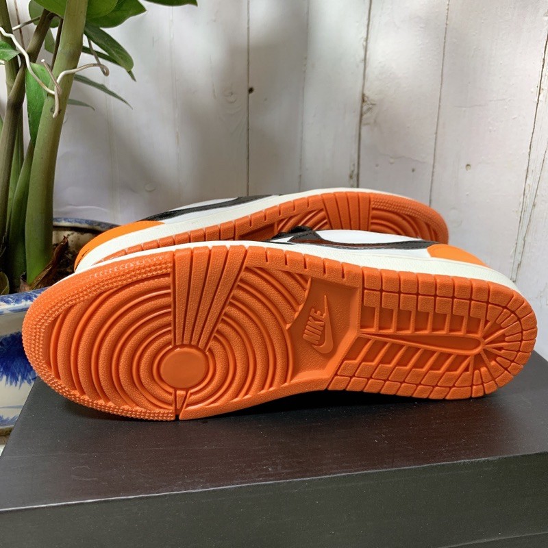 Giày thể thao Jordan1 low thấp sb trắng cam nam 690