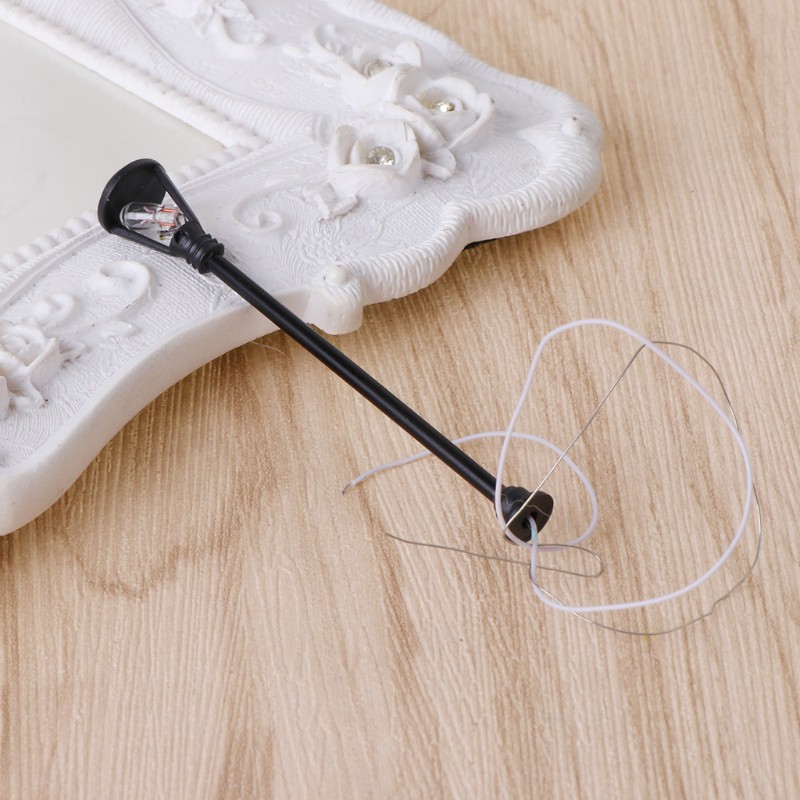 Đèn đường mini trang trí sân vườn