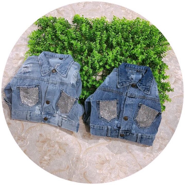 Áo bò đính đá.