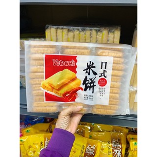 bánh gạo tẩm trứng muối
