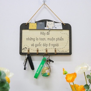 Bảng gỗ decor Để giày dép