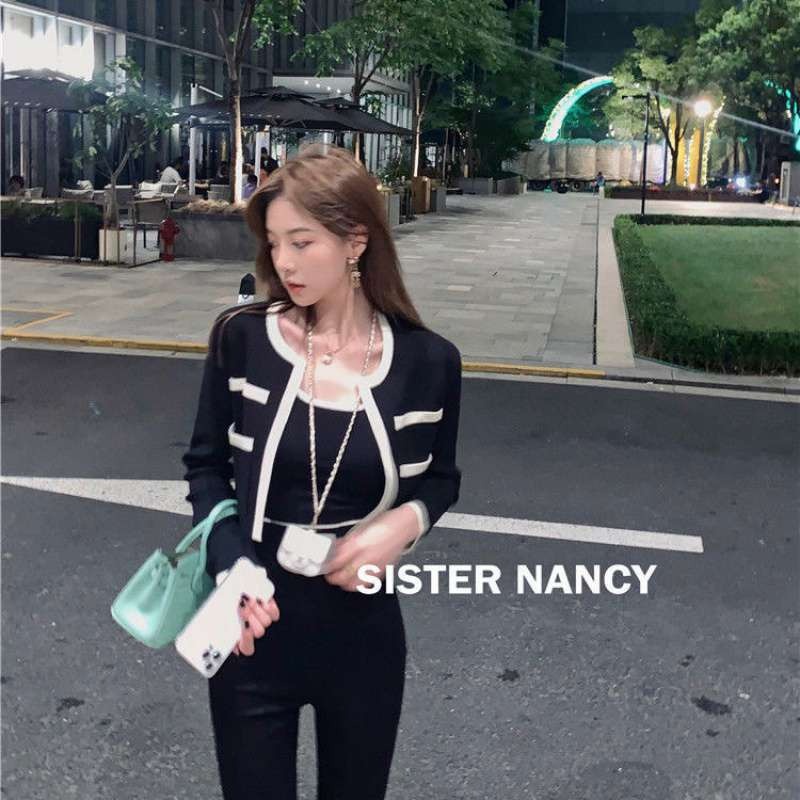 Set Đồ Áo Khoác Len Cadigan Mỏng Kết Hợp Áo Croptop Quảng châu Hàng Xịn