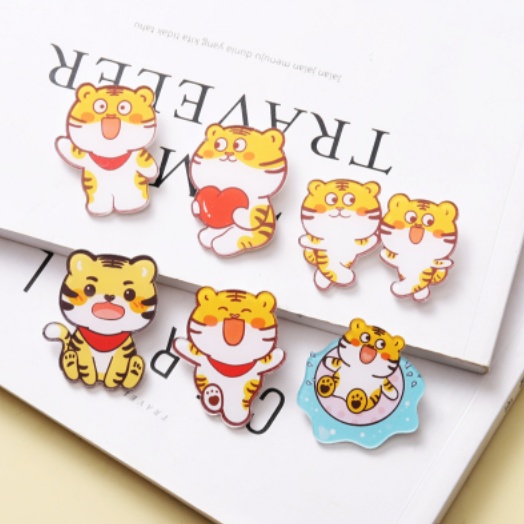 Huy Hiệu Cài Áo Hình Chú Hổ Hoạt Hình Dễ Thương Phong Cách Năm Mới