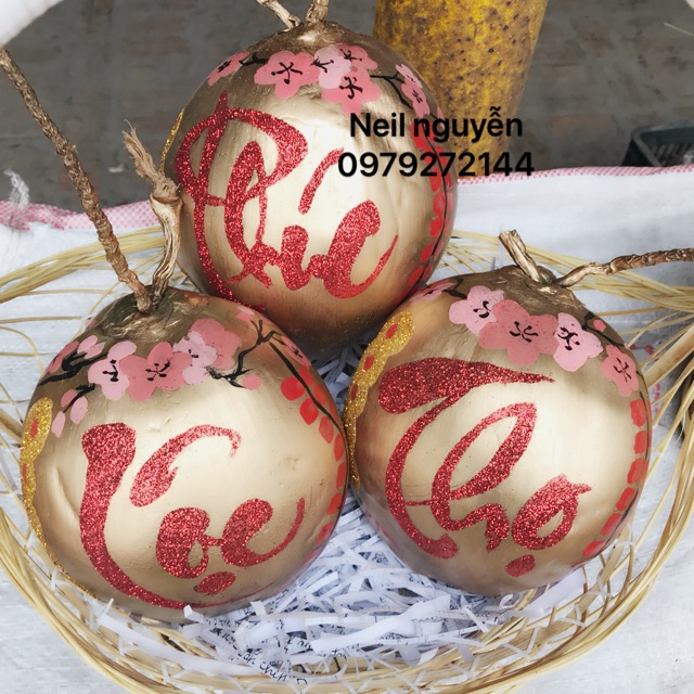 Dừa thư pháp thờ tết