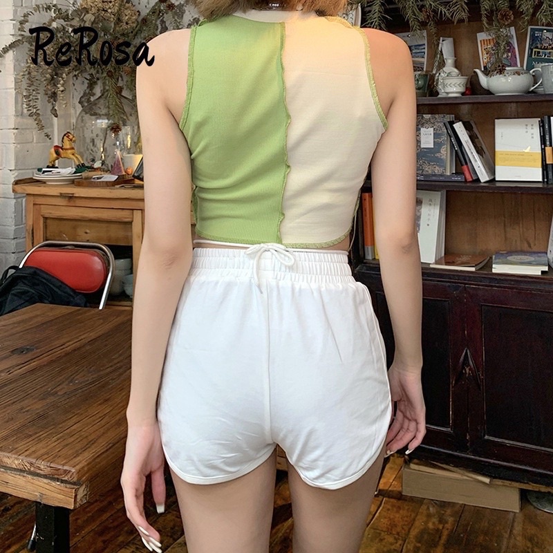 Pass áo croptop sành điệu