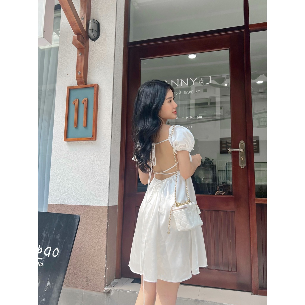 ĐẦM LỤA ĐEN TAY PHỒNG ĐAN LƯNG