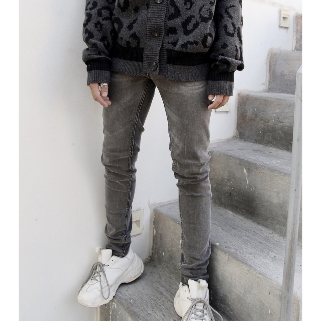 Quần jean nam, quần bò nam cao cấp màu xám có zip và ko zip, kiểu trơn, chất jean co giãn thoải mái.