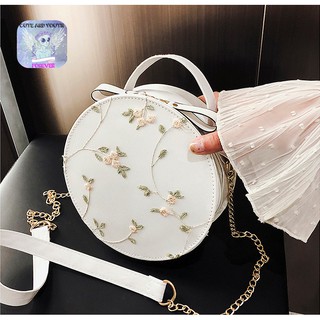 Túi đeo chéo thêu hoa tiểu thư