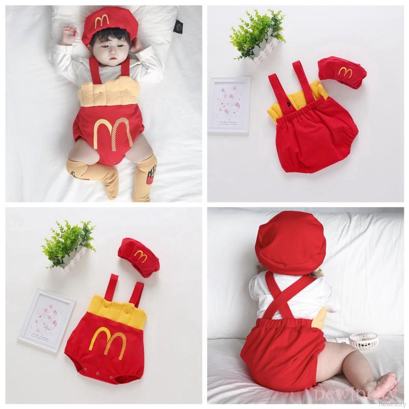 Bộ áo liền quần hai dây có nút và mũ đáng yêu cho bé