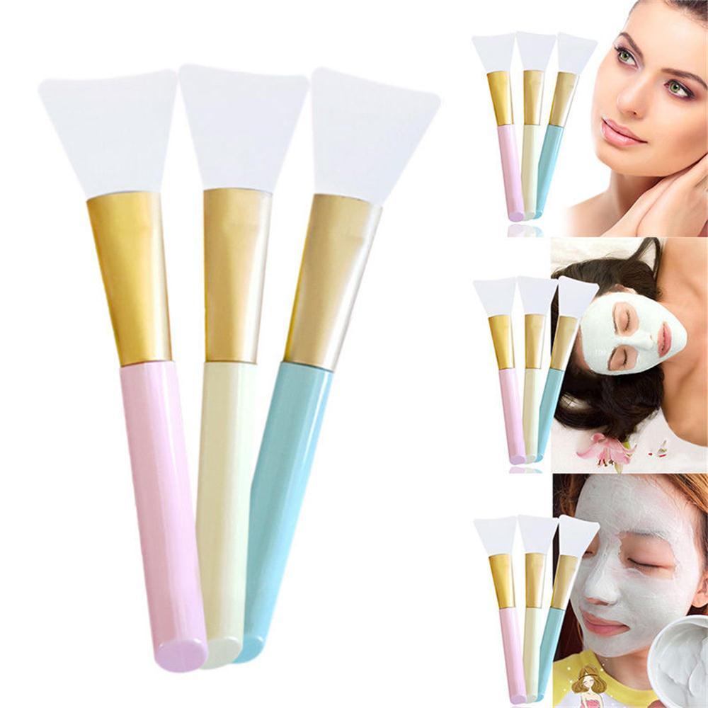 Cọ Trang Điểm Mặt Màu Sắc Ngẫu Nhiên OKDEALS