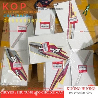 Bộ tem super DREAM Hồng hàng chính hãng honda ( giá  trọn bộ 7 mảnh) (1999-2000)