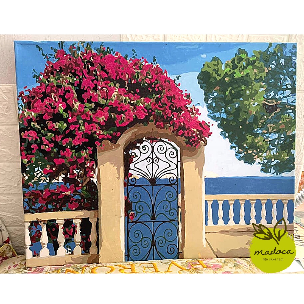 Tranh tô màu số hóa Madoca có khung 40x50cm cổng vòm hoa giấy T2059