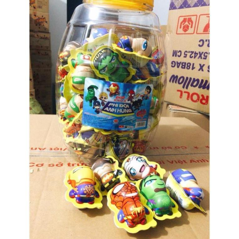 lọ 60 quả trứng hình các nhân vật siêu anh hùng Avengers