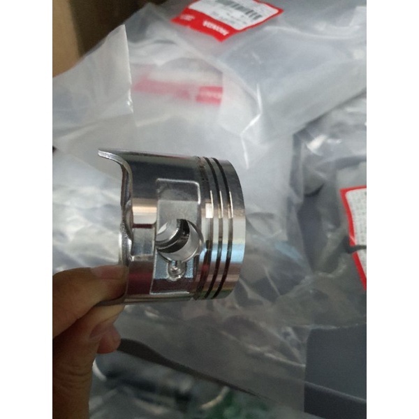 Pisston lắp xe Dream Thái