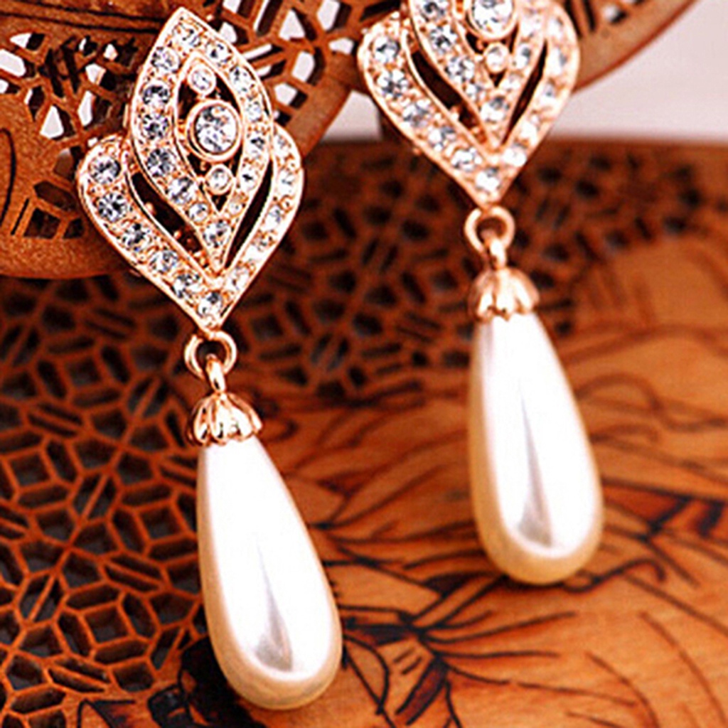 Khuyên tai hình giọt nước đính đá và ngọc trai giả thanh lịch dành cho nữ