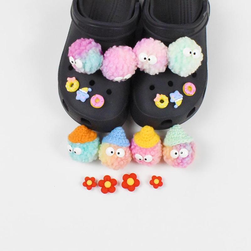 Bộ Phụ Kiện Làm Phụ Kiện Giày Dép Crocs Jibbitz Đính Bóng Lông/Bánh Donut Dễ Thương DIY