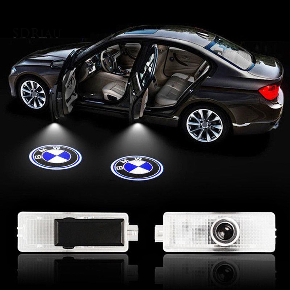 Set 2 đèn LED chiếu hình logo thời trang gắn cửa xe cho BMW kèm 2 dây cáp