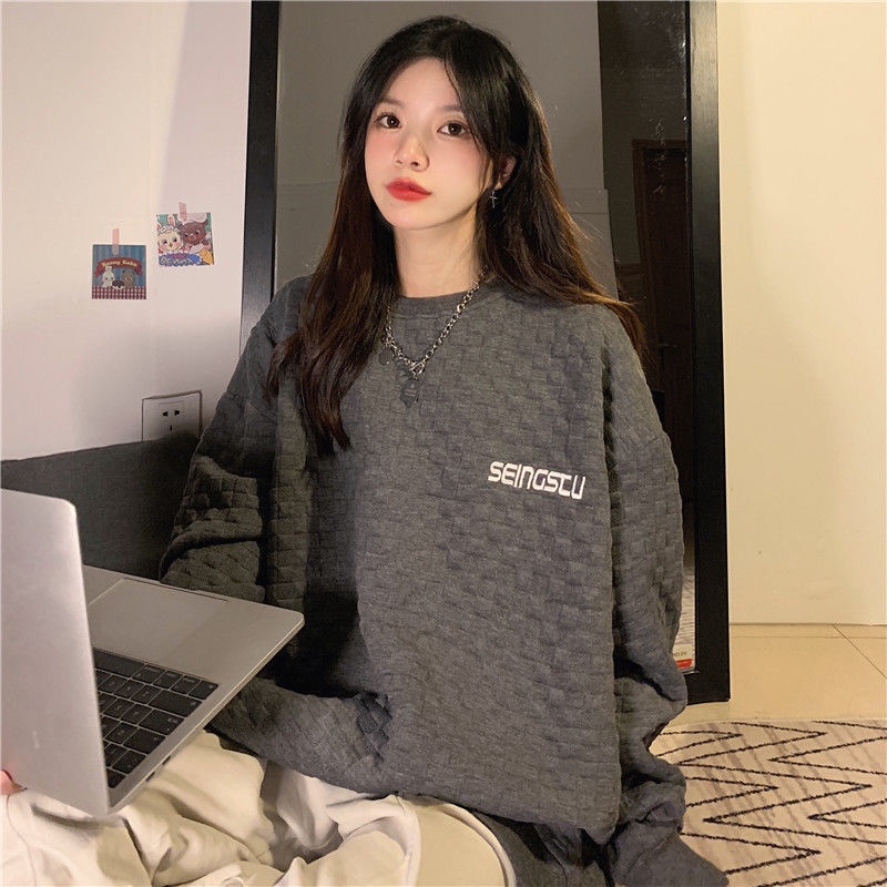 Áo thun Hormones tay dài in họa tiết chữ cái dành cho nữ | BigBuy360 - bigbuy360.vn