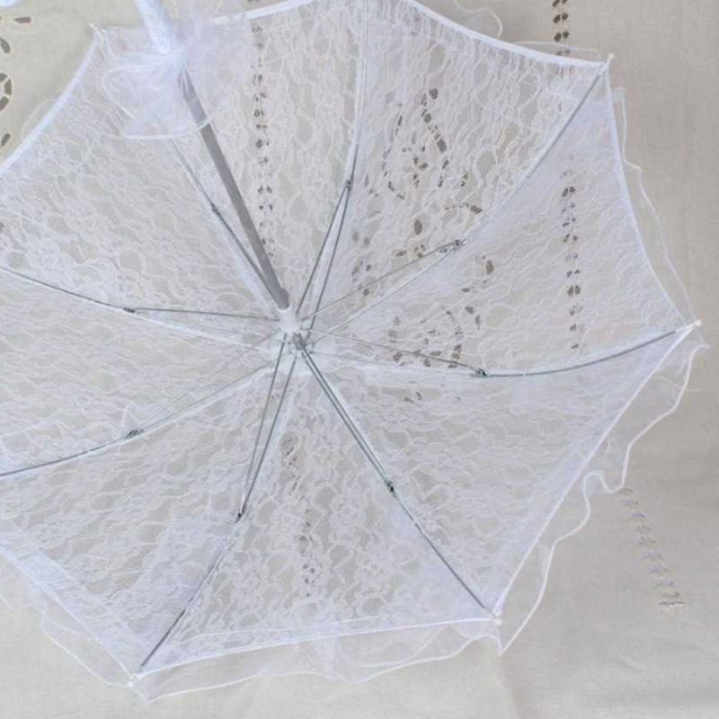 Dù Ren Màu Trắng Phối Bèo Phong Cách Phương Tây Dùng Chụp Ảnh Cưới