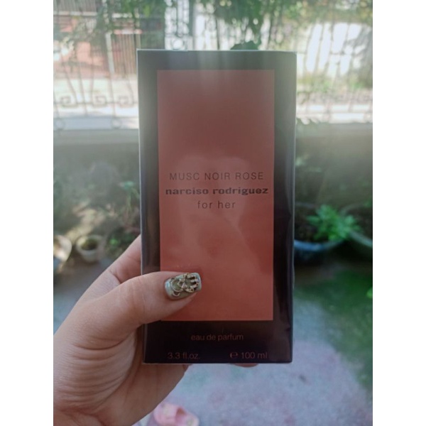 NƯỚC HOA 𝗡𝗮𝗿𝗰𝗶𝘀𝗼 𝗥𝗼𝗱𝗿𝗶𝗴𝘂𝗲𝘇 𝗠𝘂𝘀𝗰 𝗡𝗼𝗶𝗿 𝗥𝗼𝘀𝗲 𝟏𝟎𝟎𝐦𝐥