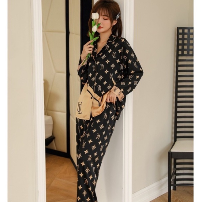 Pijama Lụa Cao Cấp Đồ Bộ Mặc Nhà Chất Lụa Siêu Mềm Siêu Mịn - Sillk