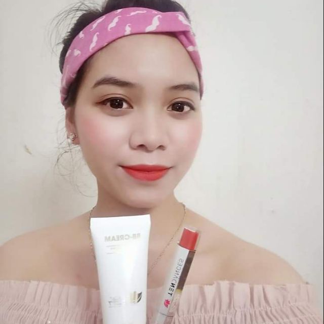 Kem nền makeup dưỡng da