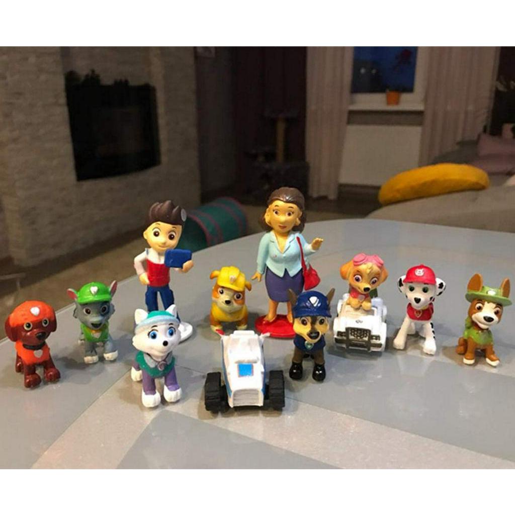 Set 12 mô hình nhân vật hoạt hình dễ thương trang trí bánh sinh nhật cho bé