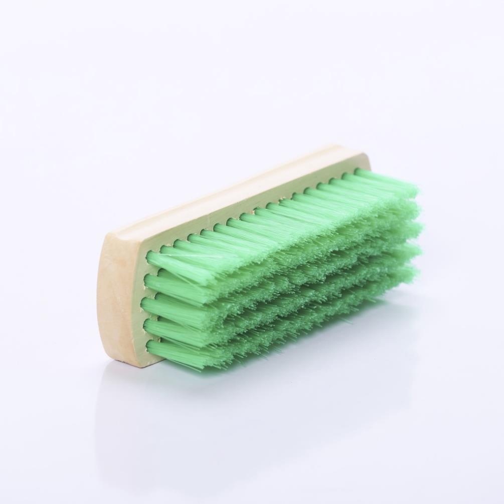 - Bàn chải vệ sinh giày màu xanh lá mềm, phù hợp với nhiều chất liệu của giày - hickies lacing system