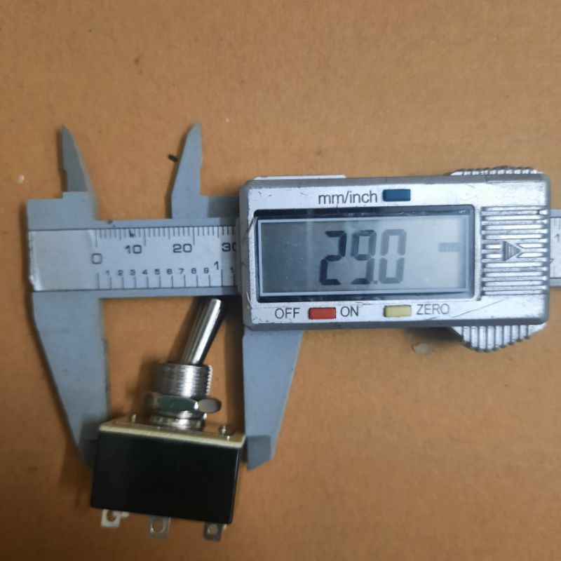 Công tắc nguồn chính hãng KN3A2  công tắc nguồn  6 chân 3A/220v