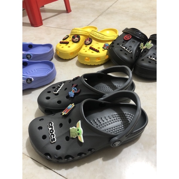 Dép sục baya band clog xuất dư thiếu viền kèm 6 sticker