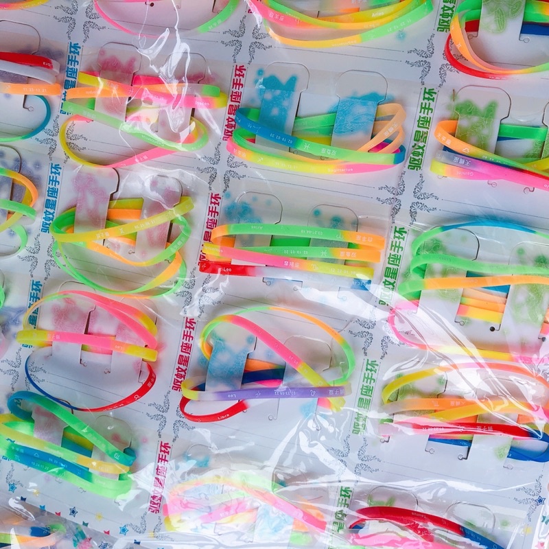 sỉ vỉ 20 bộ vòng tay chun tiện dụng( bộ 4 chiếc)