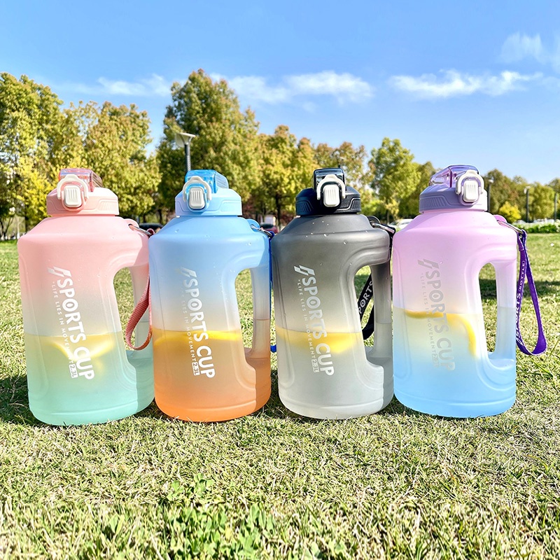 Bình Nước Thể Thao Ngoài Trời Không BPA Cỡ 1.5L/2.3L Có Ống Hút Tiện Dụng