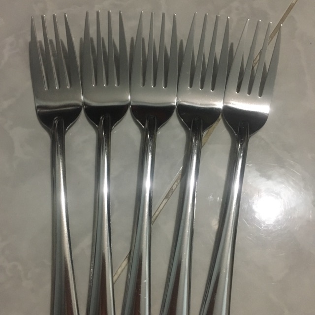 Set 5 Nĩa Inox Cán Dài -Dĩa Inox Hàng Việt Nam Chất Lượng Cao