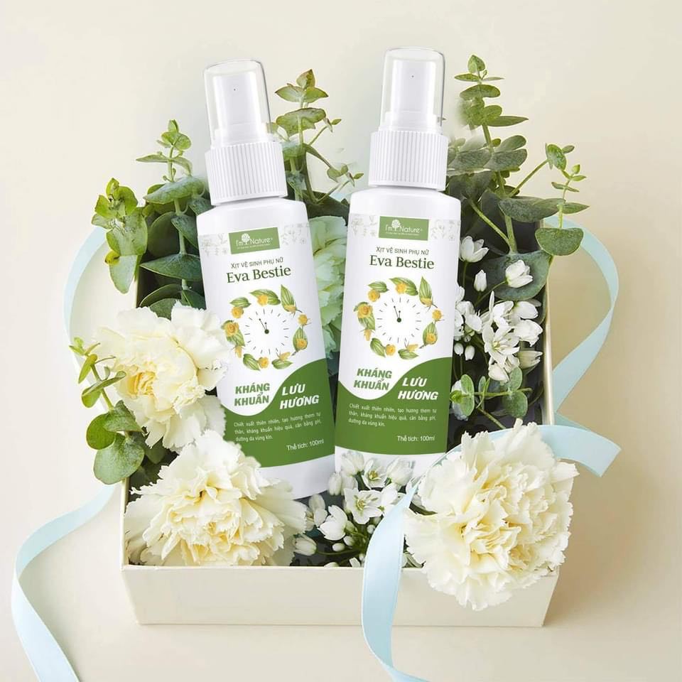 Xịt Khử Mùi Vùng Kín Eva Bestie - Nước Hoa Vùng Kín I'm Nature - Kháng Khuẩn Lưu Hương Quyến Rũ Chai 100ml