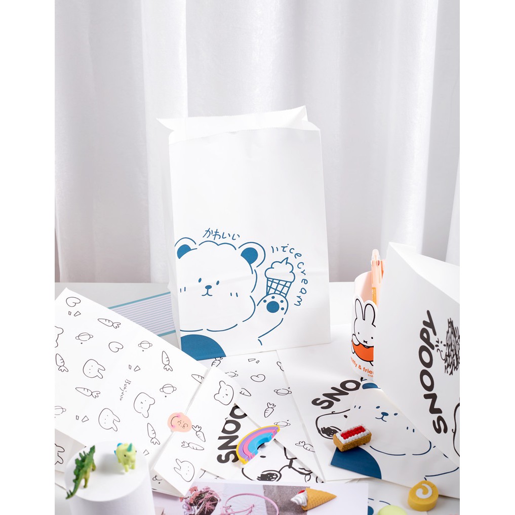 Túi Giấy Vuông In Họa Tiết Hoạt Hình Nhiều Màu Sắc Dùng Làm Phụ Kiện Chụp Ảnh