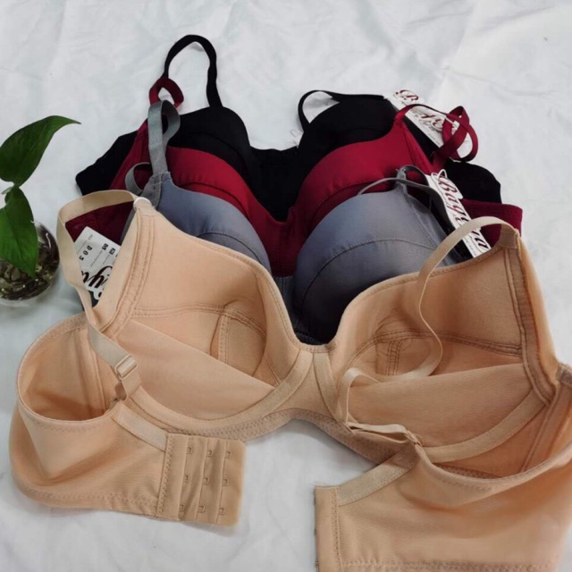 Áo lót thái ko mút big size đã cập bến nè ce , ko mút lại thêm màng đỡ chống xệ bên trong nữa đẹp làm sao đâyb